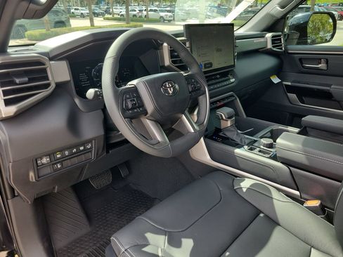 New 2026 Toyota Tundra Limited AWD/4WD image 15