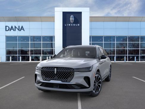 New 2026 Lincoln Nautilus Reserve AWD/4WD image 2