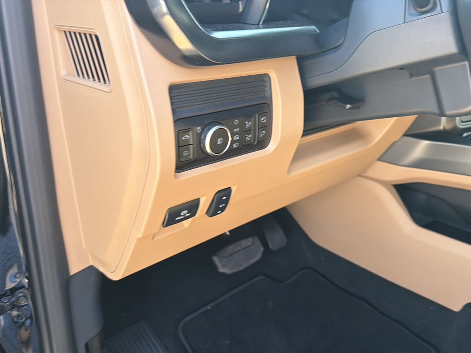 New 2026 Ford F350 Lariat AWD/4WD image 23