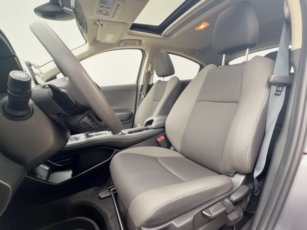 Used 2021 Honda HR-V EX image 5
