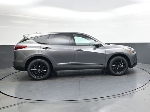 New 2026 Acura RDX SH-AWD image 3