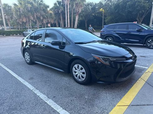 Used 2021 Toyota Corolla L FWD image 4