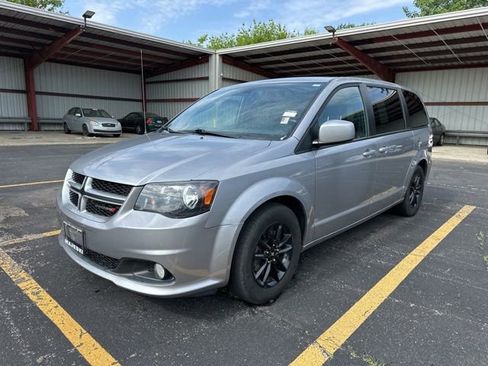 Used 2019 Dodge Grand Caravan GT FWD image 16