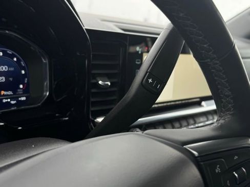 Used 2023 Chevrolet Silverado 1500 LT image 25