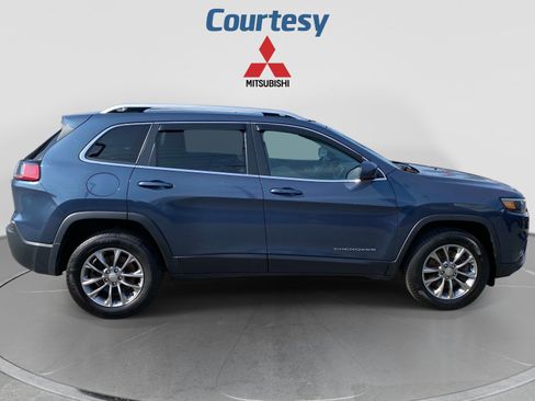 Used 2020 Jeep Cherokee Latitude Plus w/ Comfort/Convenience Group AWD/4WD image 8
