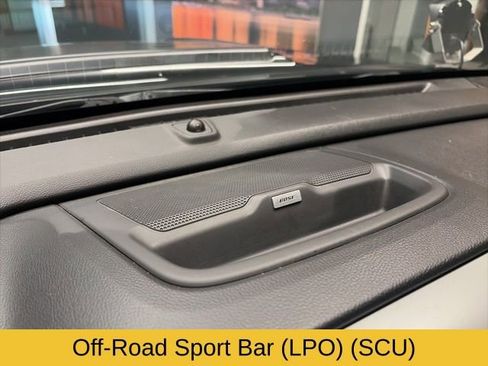 Used 2021 Chevrolet Colorado ZR2 w/ ZR2 Midnight Special Edition image 32