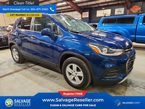 Used 2019 Chevrolet Trax LT w/ LT Convenience Package FWD image 5