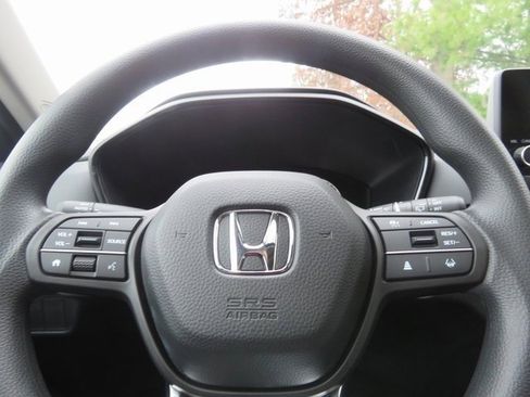 Used 2024 Honda CR-V EX image 3