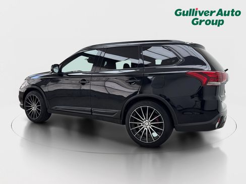 Used 2020 Mitsubishi Outlander LE FWD image 4