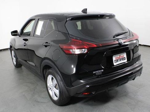Certified 2023 Nissan Kicks S image 4