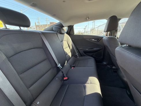 Used 2022 Chevrolet Malibu RS image 28
