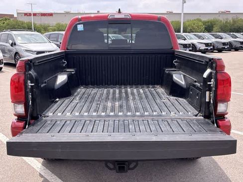 Used 2022 Toyota Tacoma SR5 w/ Technology Package RWD image 35