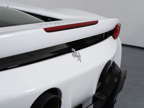Certified 2024 Ferrari SF90 Spider AWD/4WD image 31