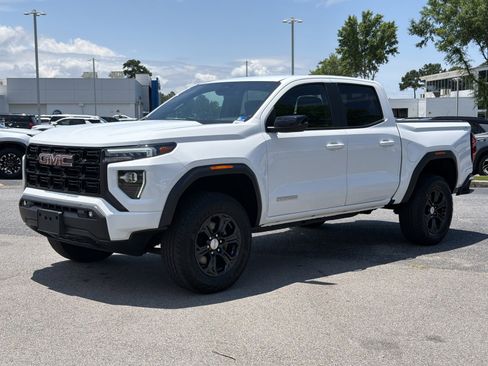 Used 2023 GMC Canyon Elevation w/ Convenience Package AWD/4WD image 7