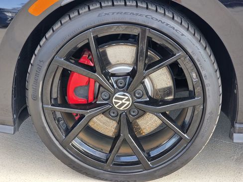 Used 2024 Volkswagen GTI S image 8