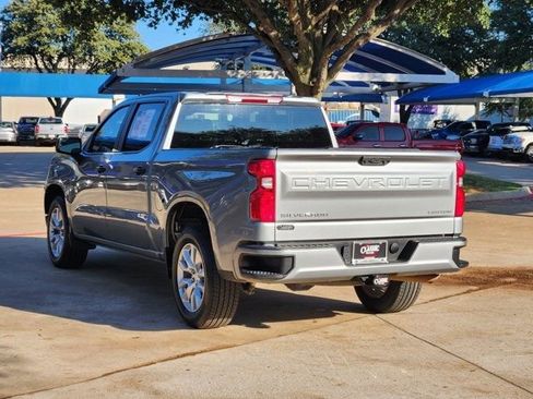 Used 2023 Chevrolet Silverado 1500 Custom image 3