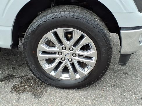 Used 2024 Ford F150 Lariat w/ Equipment Group 502A High AWD/4WD image 9