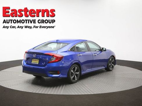 Used 2017 Honda Civic Touring image 40