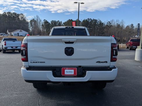 Used 2022 RAM 3500 Limited image 6