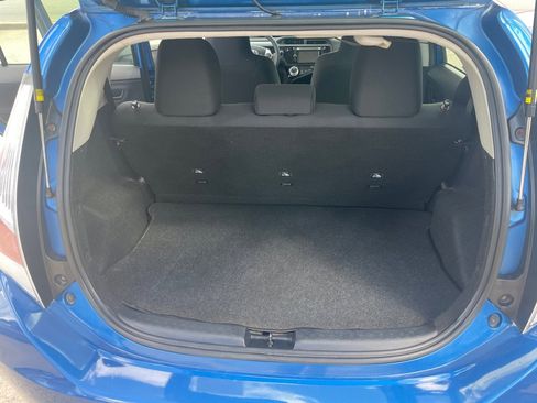 Used 2015 Toyota Prius C One image 11