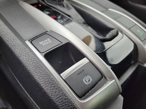 Used 2019 Honda Civic Sport image 29