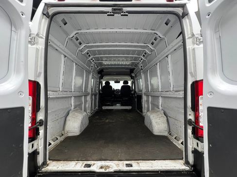 Used 2023 RAM ProMaster 3500 FWD image 25