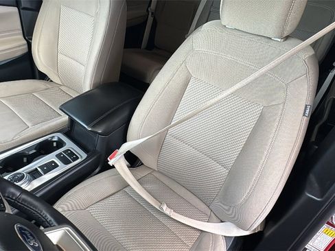 Certified 2023 Ford Explorer XLT image 22