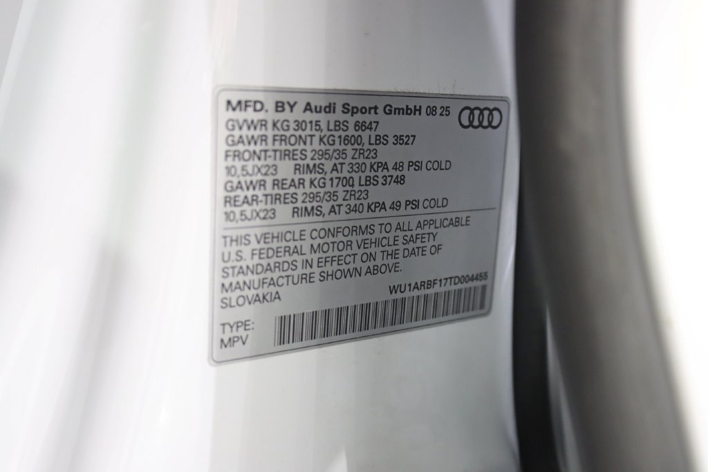 Used 2026 Audi RS Q8 performance AWD/4WD image 50