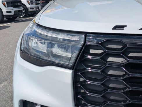 New 2026 Ford Explorer ST-Line w/ ST-Line Street Pack image 10