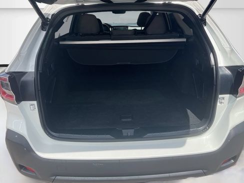 Used 2025 Subaru Outback Premium w/ Popular Package #1A AWD/4WD image 26