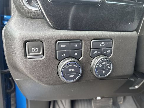Certified 2022 Chevrolet Silverado 1500 RST AWD/4WD image 9