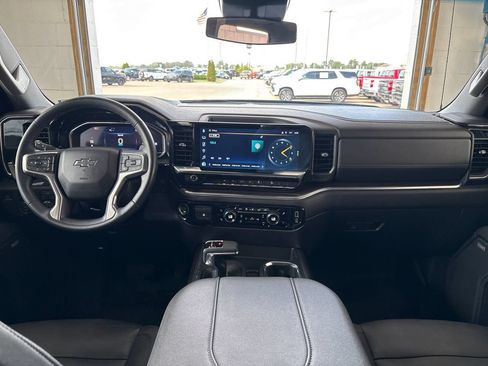 Used 2024 Chevrolet Silverado 1500 RST AWD/4WD image 20