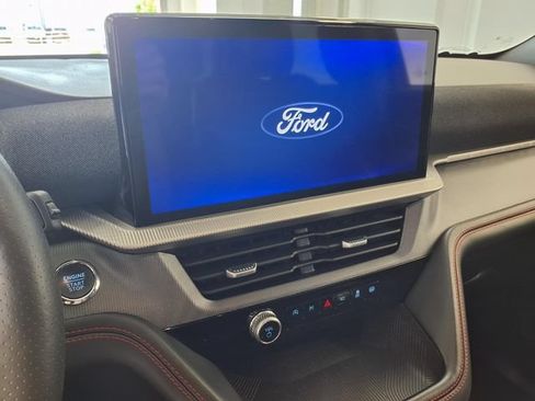 Used 2025 Ford Explorer ST-Line AWD/4WD image 14