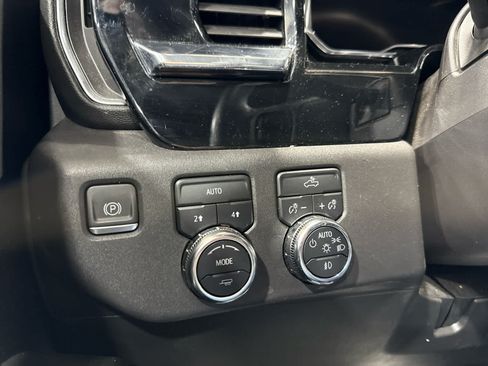 Certified 2024 GMC Sierra 1500 Elevation AWD/4WD image 20