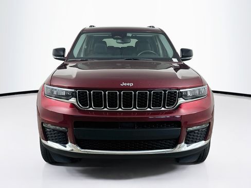 Used 2022 Jeep Grand Cherokee L Limited AWD/4WD image 2