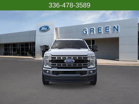 New 2025 Ford F450 XL w/ XL Chrome Package AWD/4WD image 7