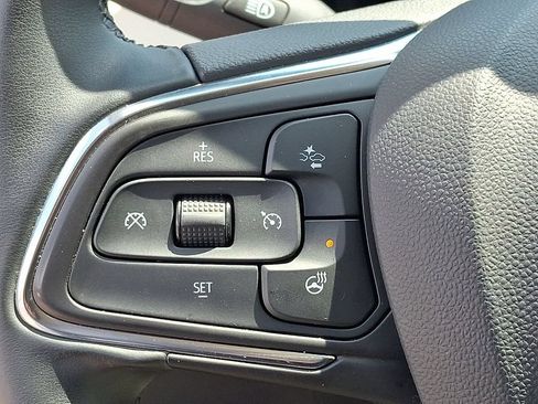 Used 2025 Buick Encore GX Sport Touring w/ Advanced Technology Package AWD/4WD image 21