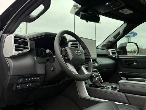 Used 2025 Toyota Tundra Platinum image 16