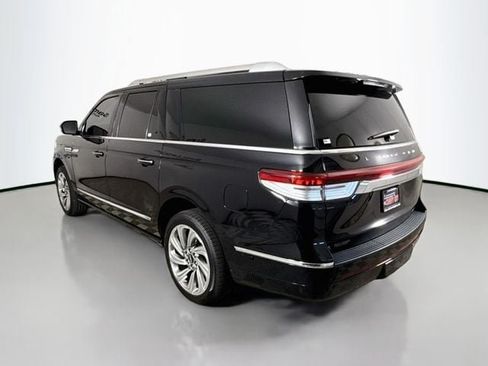 Used 2022 Lincoln Navigator L Reserve AWD/4WD image 5