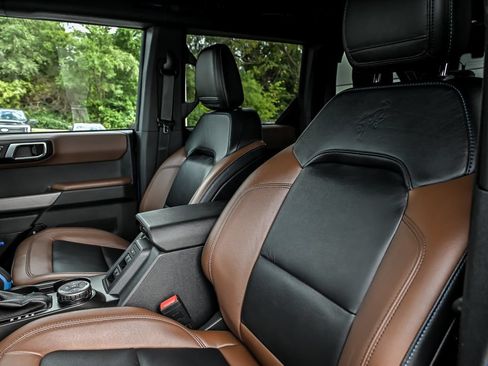 Certified 2022 Ford Bronco Outer Banks AWD/4WD image 13