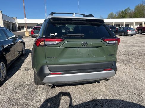 Used 2024 Toyota RAV4 Adventure w/ Convenience Package AWD/4WD image 7