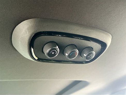 Certified 2022 Dodge Durango GT image 26