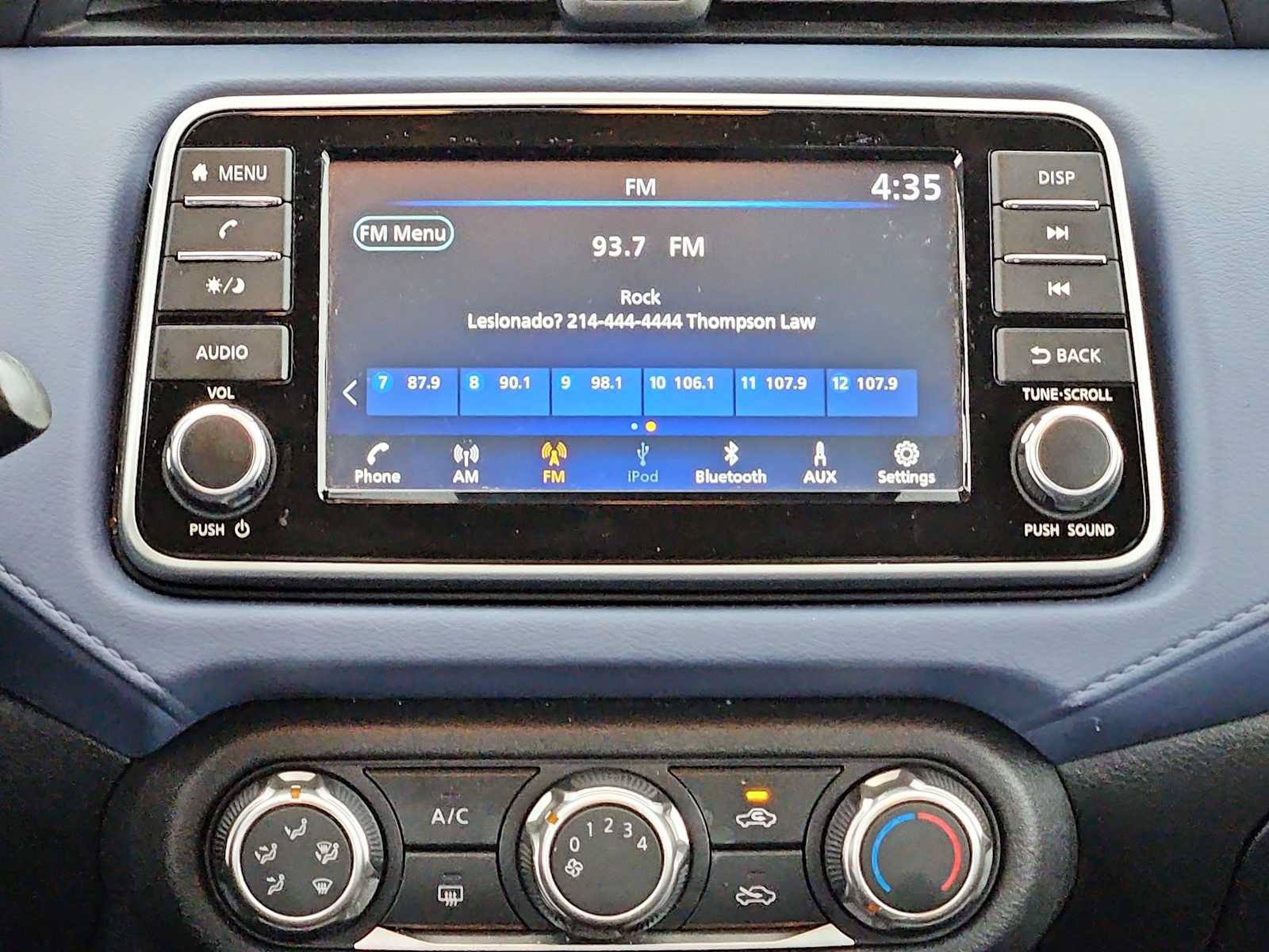 Used 2024 Nissan Versa SV FWD image 22