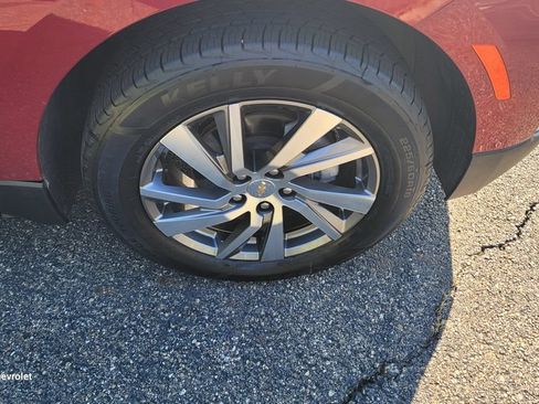 Used 2024 Chevrolet Equinox Premier AWD/4WD image 15