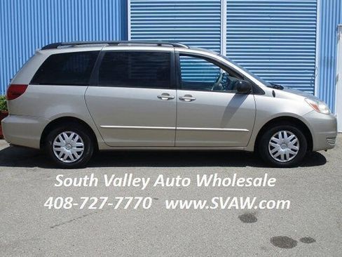 Used 2005 Toyota Sienna LE FWD image 6