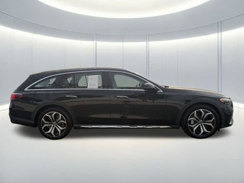 Used 2025 Mercedes-Benz E 450 4MATIC All-Terrain Wagon image 5