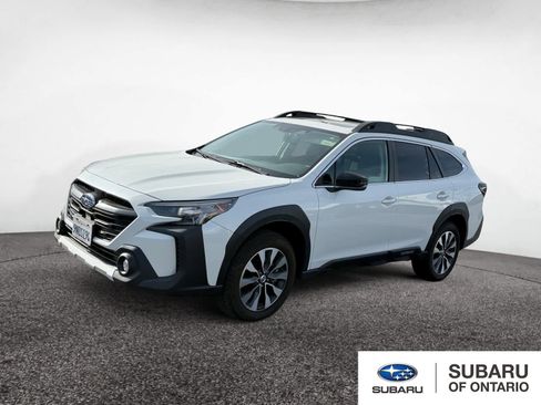 Used 2024 Subaru Outback Limited XT image 1