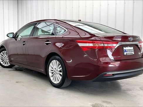 Used 2013 Toyota Avalon XLE Touring FWD image 11