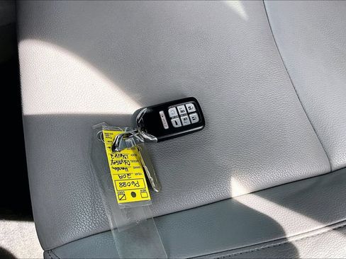 Used 2019 Honda Odyssey EX-L image 10