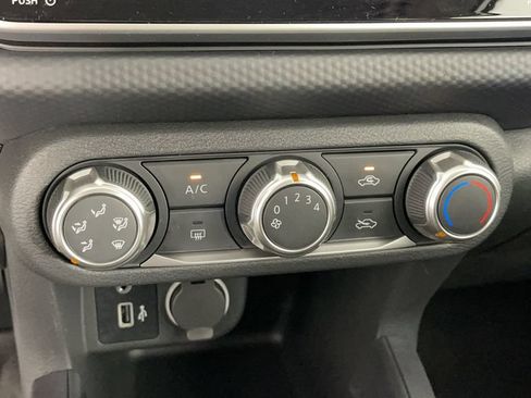 New 2025 Nissan Kicks Play S FWD image 20